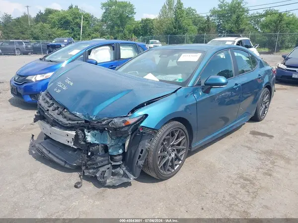4T1DAACKXSU017722 2025 TOYOTA CAMRY - Image 2