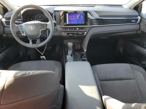 4T1DAACKXSU020202 2025 TOYOTA CAMRY - Image 8