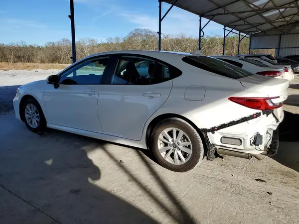 4T1DAACKXSU022886 2025 TOYOTA CAMRY - Image 2