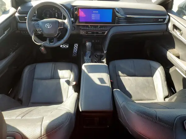 4T1DAACKXSU025643 2025 TOYOTA CAMRY - Image 8