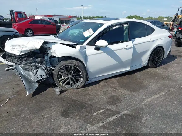4T1DAACKXSU026310 2025 TOYOTA CAMRY - Image 2