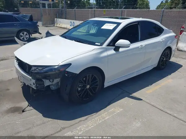 4T1DAACKXSU031667 2025 TOYOTA CAMRY - Image 2
