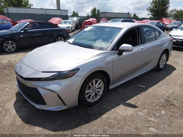 4T1DAACKXSU031958 2025 TOYOTA CAMRY - Image 2