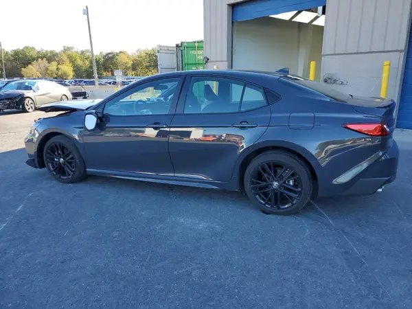 4T1DAACKXSU034097 2025 TOYOTA CAMRY - Image 2