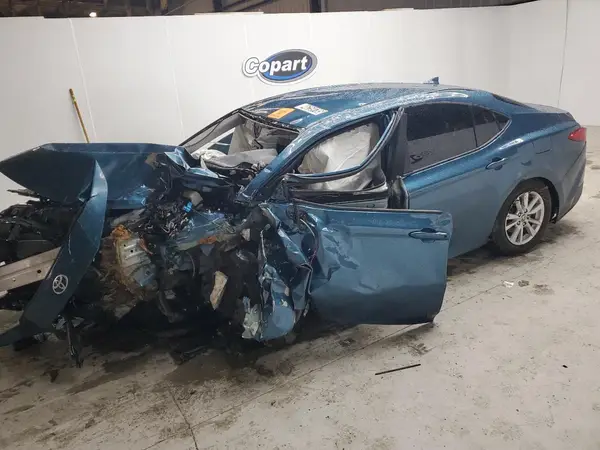 4T1DAACKXSU034696 2025 TOYOTA CAMRY - Image 1