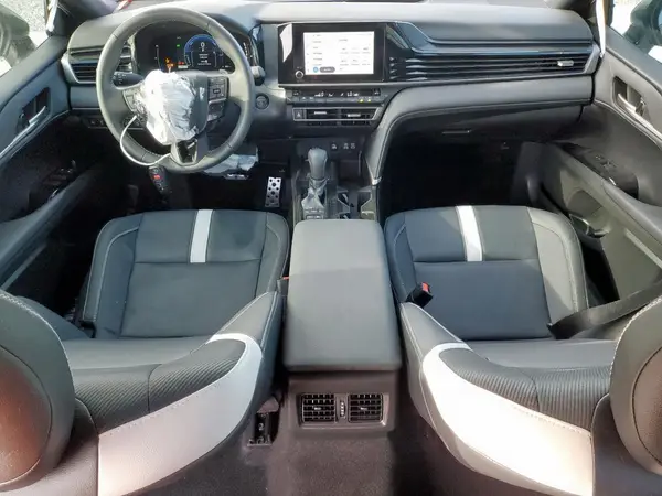 4T1DAACKXSU043205 2025 TOYOTA CAMRY - Image 8