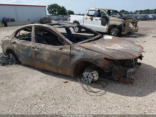 4T1DAACKXSU050073 2025 TOYOTA CAMRY - Image 1
