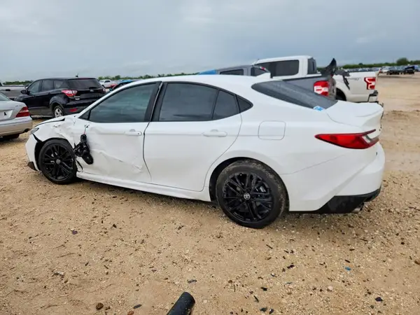 4T1DAACKXSU050414 2025 TOYOTA CAMRY - Image 2