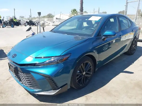 4T1DAACKXSU050798 2025 TOYOTA CAMRY - Image 2