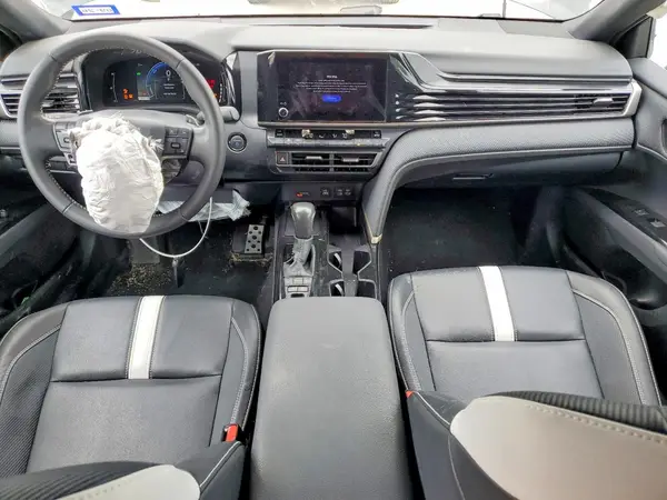 4T1DAACKXSU053250 2025 TOYOTA CAMRY - Image 8
