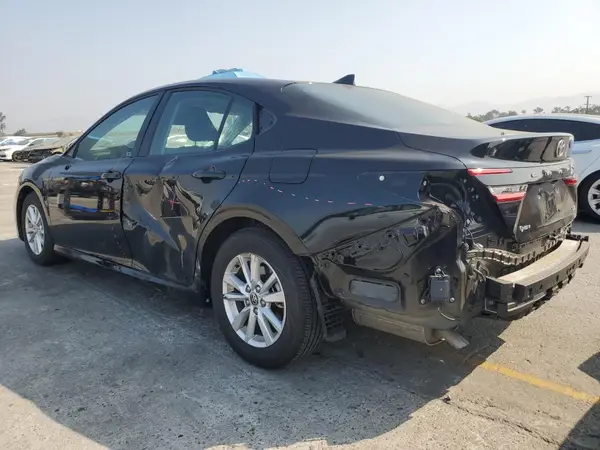 4T1DAACKXSU054673 2025 TOYOTA CAMRY - Image 2