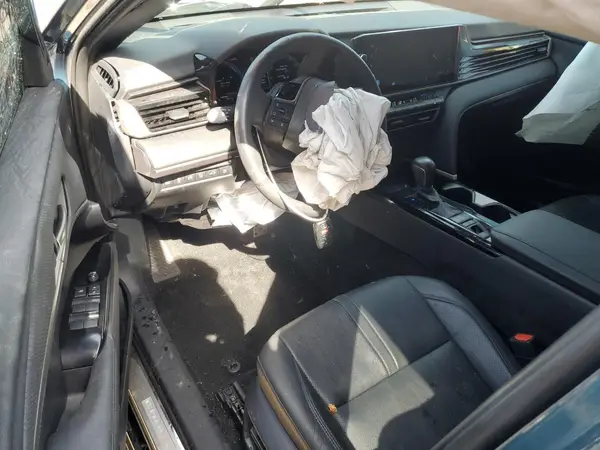 4T1DAACKXSU055984 2025 TOYOTA CAMRY - Image 8