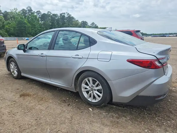 4T1DAACKXSU057895 2025 TOYOTA CAMRY - Image 2