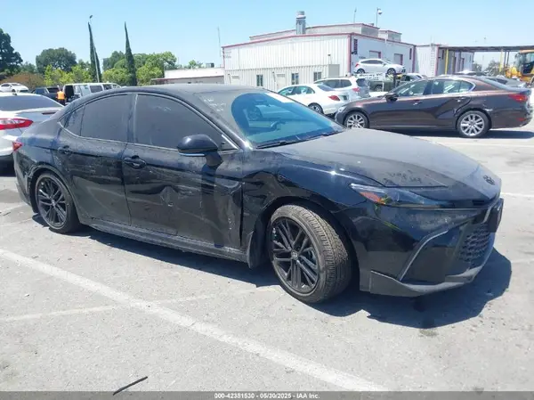 4T1DAACKXSU058108 2025 TOYOTA CAMRY - Image 1