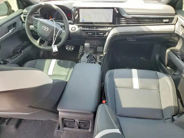 4T1DAACKXSU058383 2025 TOYOTA CAMRY - Image 8