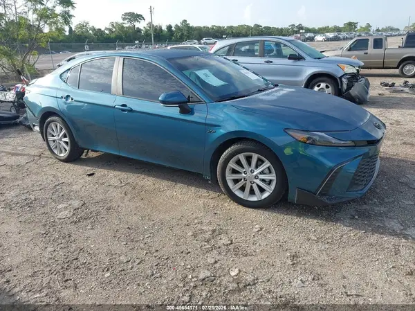 4T1DAACKXSU059484 2025 TOYOTA CAMRY - Image 1