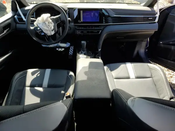 4T1DAACKXSU061106 2025 TOYOTA CAMRY - Image 8