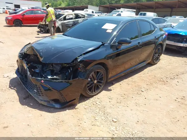4T1DAACKXSU061185 2025 TOYOTA CAMRY - Image 2