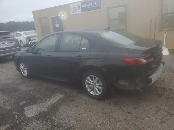 4T1DAACKXSU061543 2025 TOYOTA CAMRY - Image 2