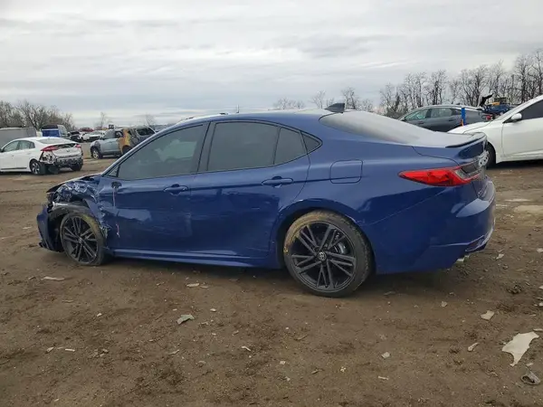 4T1DAACKXSU064586 2025 TOYOTA CAMRY - Image 2