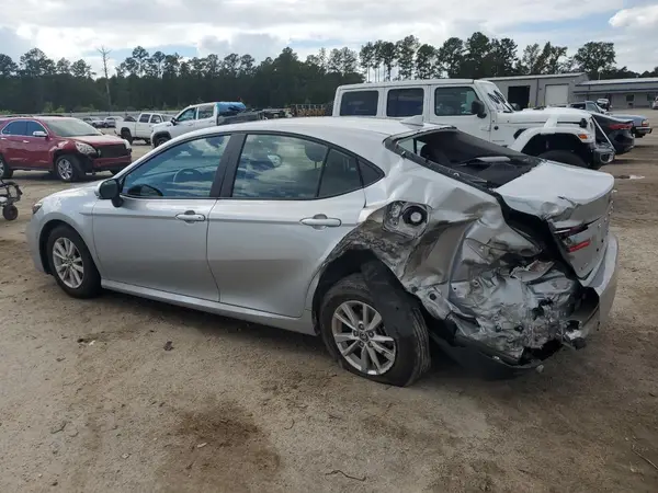 4T1DAACKXSU065348 2025 TOYOTA CAMRY - Image 2