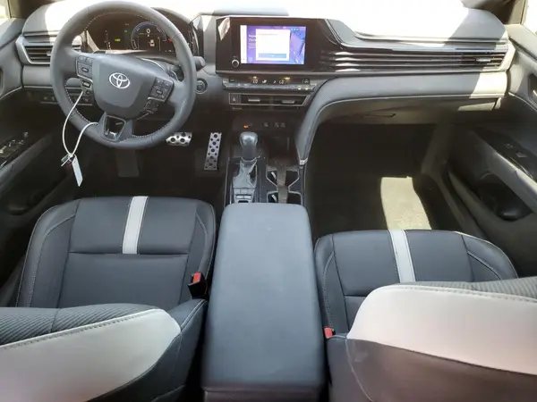 4T1DAACKXSU065592 2025 TOYOTA CAMRY - Image 8