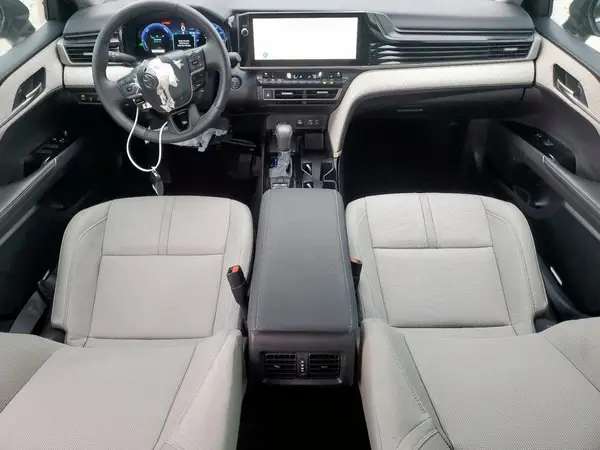 4T1DAACKXSU071697 2025 TOYOTA CAMRY - Image 8