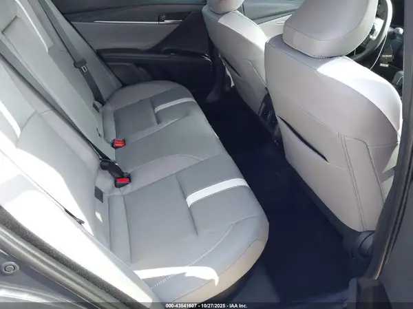 4T1DAACKXSU072512 2025 TOYOTA CAMRY - Image 8