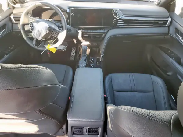 4T1DAACKXSU076480 2025 TOYOTA CAMRY - Image 8