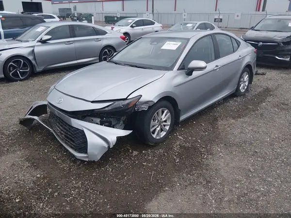 4T1DAACKXSU076589 2025 TOYOTA CAMRY - Image 2