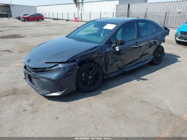 4T1DAACKXSU082330 2025 TOYOTA CAMRY - Image 2