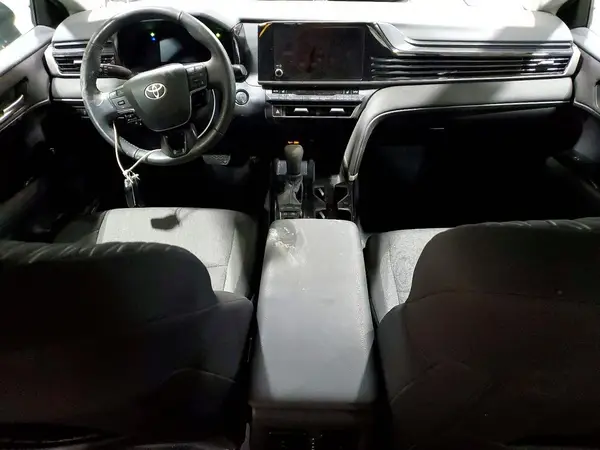 4T1DAACKXSU083008 2025 TOYOTA CAMRY - Image 8
