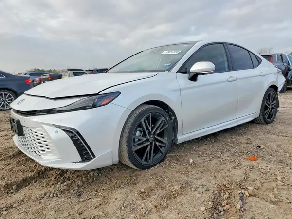 4T1DAACKXSU083154 2025 TOYOTA CAMRY - Image 1