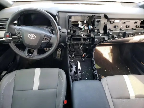 4T1DAACKXSU084319 2025 TOYOTA CAMRY - Image 8