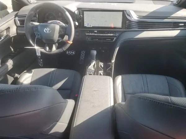 4T1DAACKXSU085907 2025 TOYOTA CAMRY - Image 8