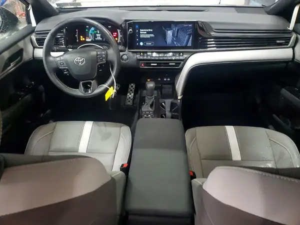 4T1DAACKXSU087883 2025 TOYOTA CAMRY - Image 8