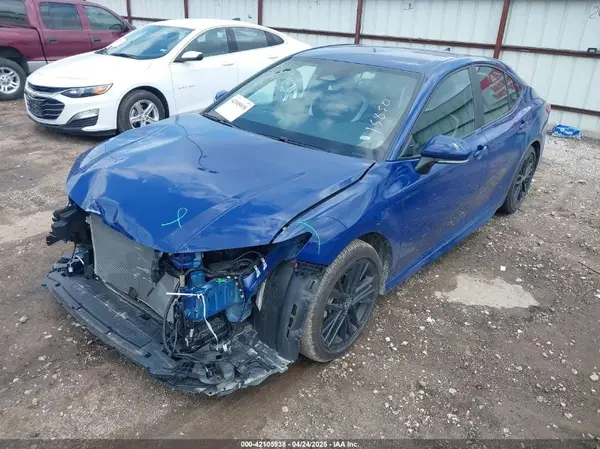 4T1DAACKXSU090976 2025 TOYOTA CAMRY - Image 2