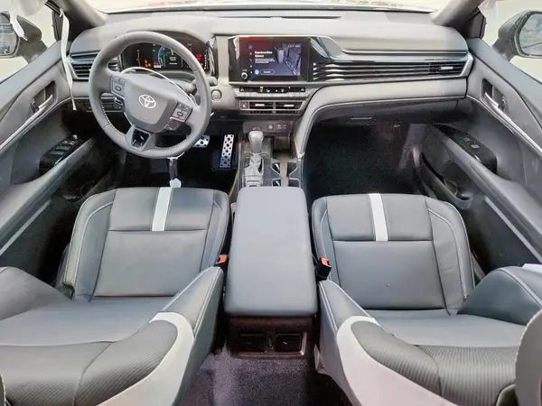 4T1DAACKXSU092548 2025 TOYOTA CAMRY - Image 8