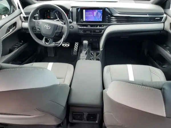 4T1DAACKXSU095742 2025 TOYOTA CAMRY - Image 8