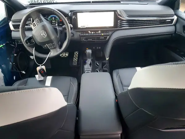 4T1DAACKXSU095806 2025 TOYOTA CAMRY - Image 8