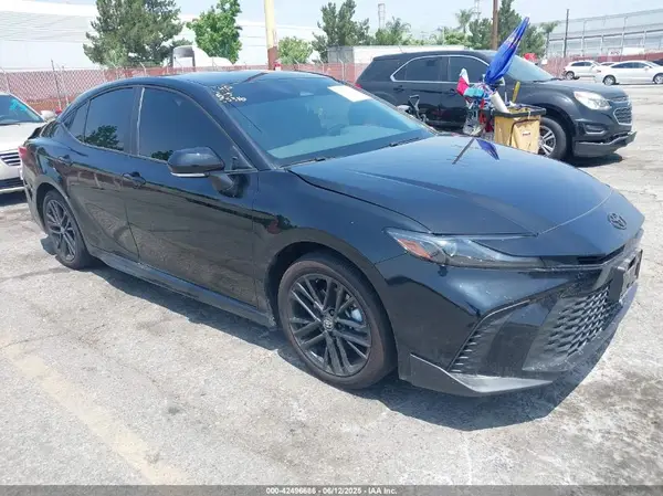 4T1DAACKXSU096308 2025 TOYOTA CAMRY - Image 1