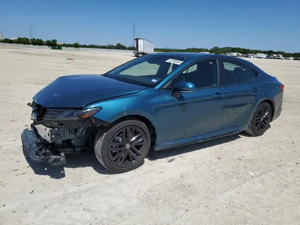 4T1DAACKXSU097006 2025 TOYOTA CAMRY - Image 1