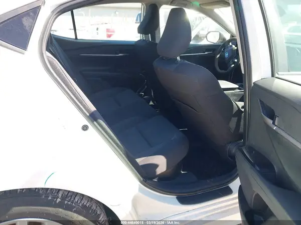 4T1DAACKXSU101295 2025 TOYOTA CAMRY - Image 8