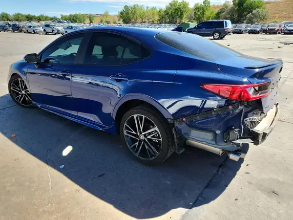 4T1DAACKXSU102107 2025 TOYOTA CAMRY - Image 2
