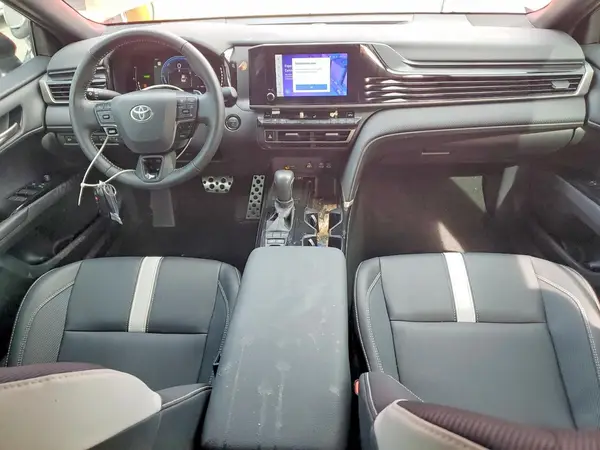 4T1DAACKXSU106755 2025 TOYOTA CAMRY - Image 8