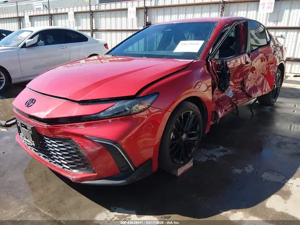 4T1DAACKXSU108456 2025 TOYOTA CAMRY - Image 2