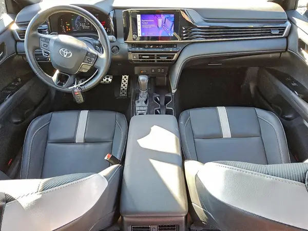 4T1DAACKXSU110594 2025 TOYOTA CAMRY - Image 8