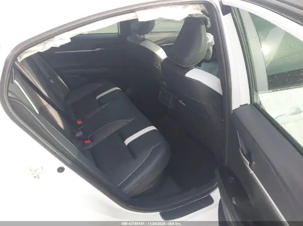 4T1DAACKXSU112149 2025 TOYOTA CAMRY - Image 8