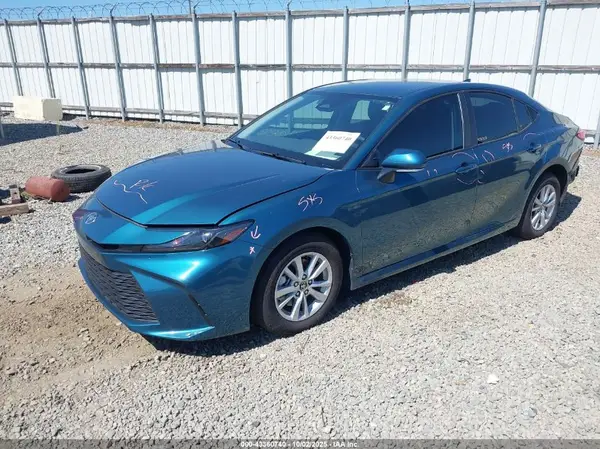 4T1DAACKXSU113298 2025 TOYOTA CAMRY - Image 2