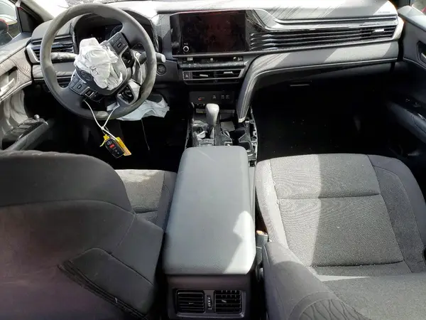 4T1DAACKXSU114869 2025 TOYOTA CAMRY - Image 8